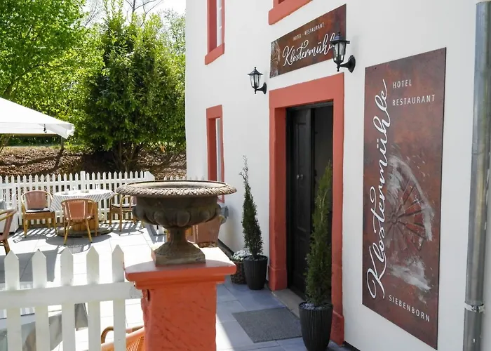Hotel Klostermühle Siebenborn 3*