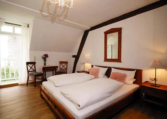 מלון Klostermuehle Siebenborn 3*